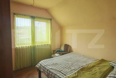 Casă cu 5 camere cu Teren 550 Mp în Săndulești - 2