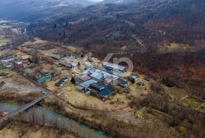 Spațiu industrial, de 5,000 mp, în Bucea - 3