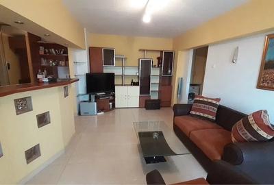Apartament semidecomandat în Moșilor