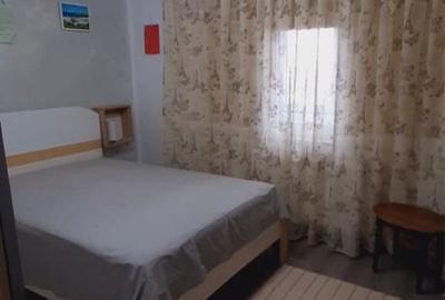 Apartament cu 2 camere decomandat în Roman - 2