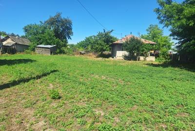 Casă cu 3 camere în Corod