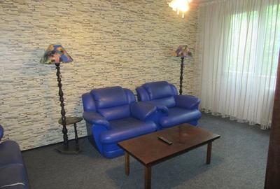 Apartament cu 3 camere decomandat în Berceni - 2