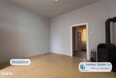 Spațiu comercial, de 29 mp, în Central