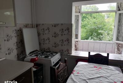 Apartament cu 2 camere decomandat în Rovine - 3