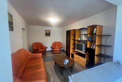 Apartament cu 2 camere decomandat în Craiovei