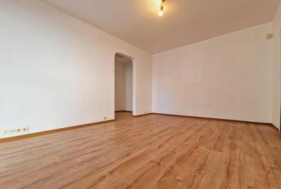 Spațiu comercial, de 55 mp, în Gării - 1