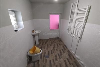 Casă cu Teren 1151 Mp în Oravița - 13