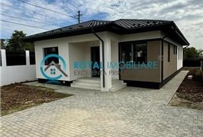Casă individuală cu 4 camere cu Teren 460 Mp în Păulești - 1