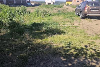 Teren de 500 mp, în Central - 1