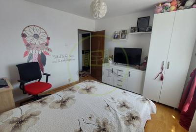 Apartament cu 2 camere decomandat, mobilat în Craiovița Nouă - 2