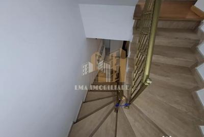Casă cu 5 camere cu Canalizare în Tractorul - 3