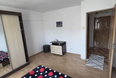 Garsonieră decomandată în Central - 6