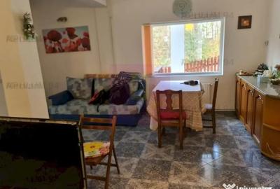 Casă cu 1 camere cu Teren 340 Mp în Cumpătu