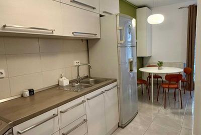 Apartament cu 3 camere decomandat în Central - 2