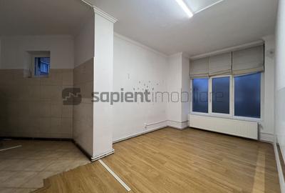 Spațiu comercial, de 230.57000732422 mp, în Cantemir - 12