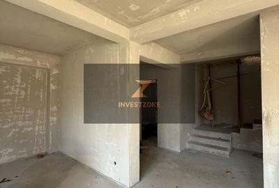 Casă cu 6 camere cu Teren 806 Mp în Cetariu - 13