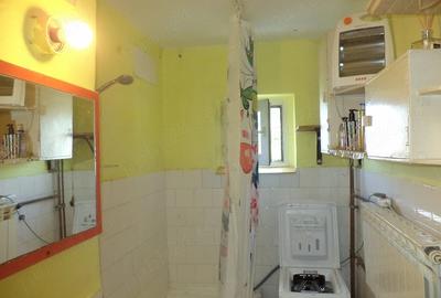 Garsonieră decomandată în Buziașului