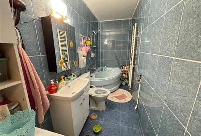 Apartament cu 3 camere decomandat, mobilat în Est - 10