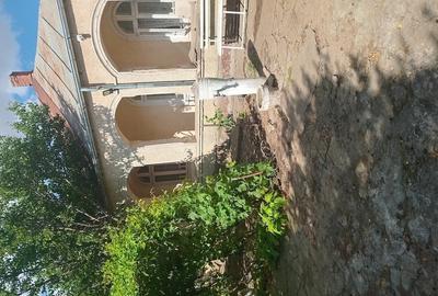 Casă cu Teren 883 Mp în Amara - 3