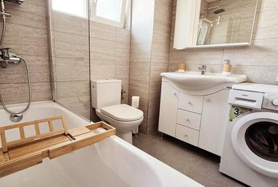 Apartament cu 3 camere semidecomandat în Baciu