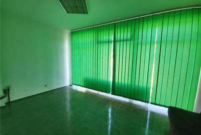 Spațiu comercial, de 150 mp, în Central - 1