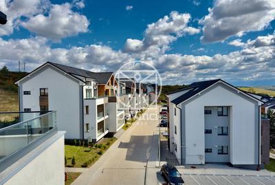 Apartament cu 3 camere semidecomandat în Exterior Vest
