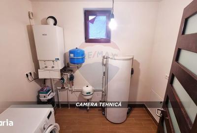 Casă cu 4 camere cu Teren 3657 Mp în Fărcașa - 2