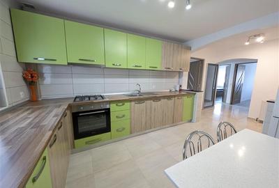 Apartament cu 3 camere decomandat în Bistrița Lac - 6