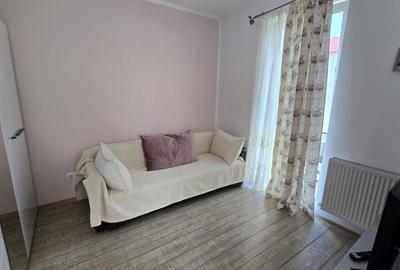 Garsonieră decomandată în Central - 7