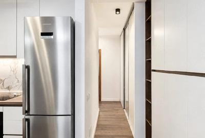 Apartament cu 3 camere decomandat în Central - 3