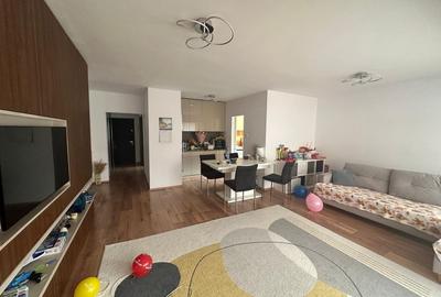 Apartament cu 4 camere, mobilat în Babadag - 1