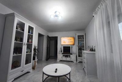Apartament cu 3 camere semidecomandat în IAR - 4