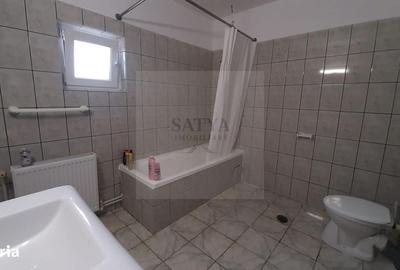Apartament cu 5 camere în Central - 4