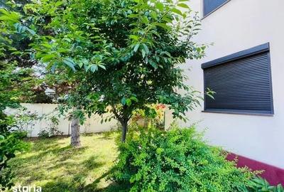 Casă individuală cu 9 camere cu Canalizare în Herăstrău
