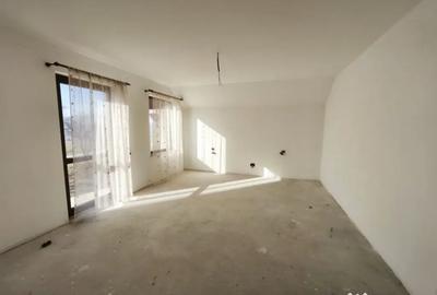 Casă cu 5 camere cu Teren 1792 Mp în Mitocu Dragomirnei - 1