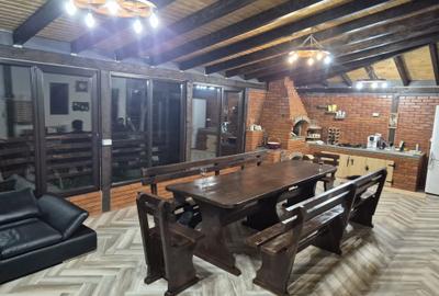Casă cu 4 camere cu Teren 1500 Mp în Dragoslavele