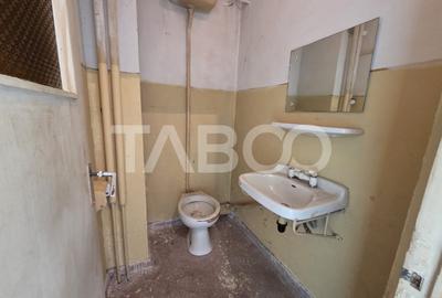 Apartament cu 3 camere semidecomandat în Făgăraș - 6