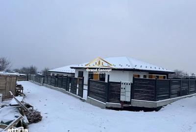 Casă cu 4 camere cu Teren 450 Mp în Central - 3