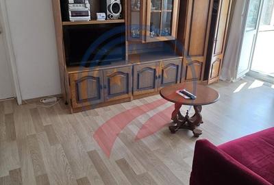 Apartament cu 2 camere semidecomandat, mobilat în Brazda lui Novac