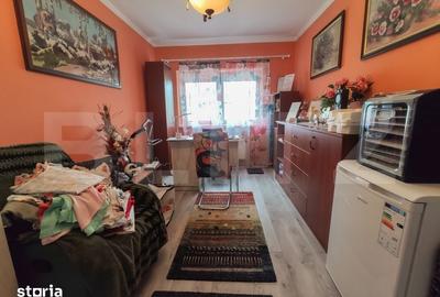 Apartament cu 4 camere decomandat în Soarelui