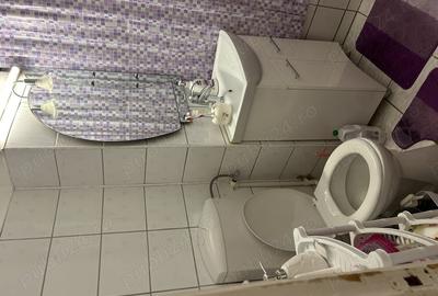 Apartament cu 4 camere decomandat în Micro 15 - 1