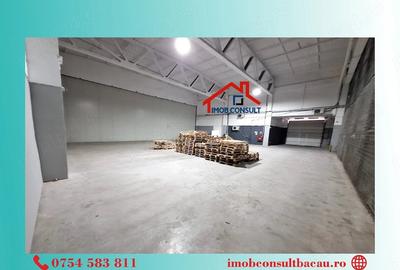 Spațiu comercial, de 440 mp, în Central - 4