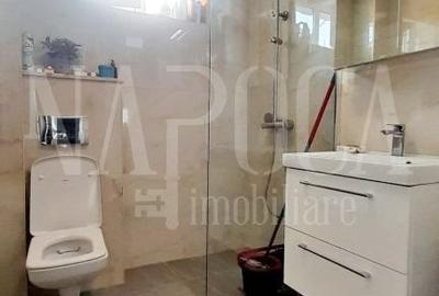Casă cu 8 camere cu Teren 300 Mp în Florești