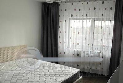 Apartament cu 3 camere decomandat în Tătărași