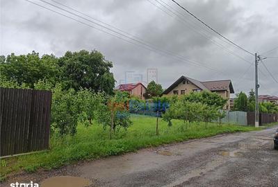 Teren de 514 mp, în Valea Ursului