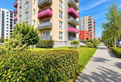 Apartament cu 2 camere decomandat, mobilat în Tractorul