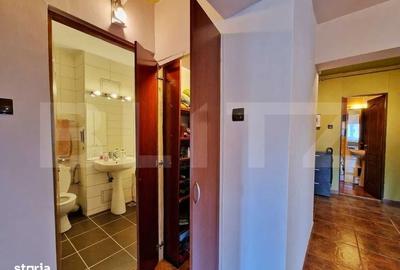 Apartament cu 3 camere în Zorilor