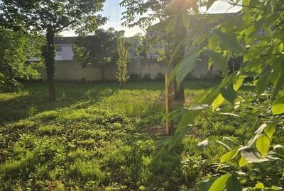 Apartament cu 3 camere în Favorit