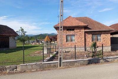 Casă cu 2 camere în Hălmăgel - 6