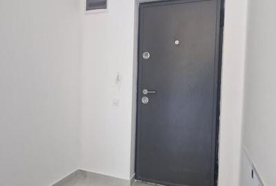 Apartament cu 2 camere în Păcii